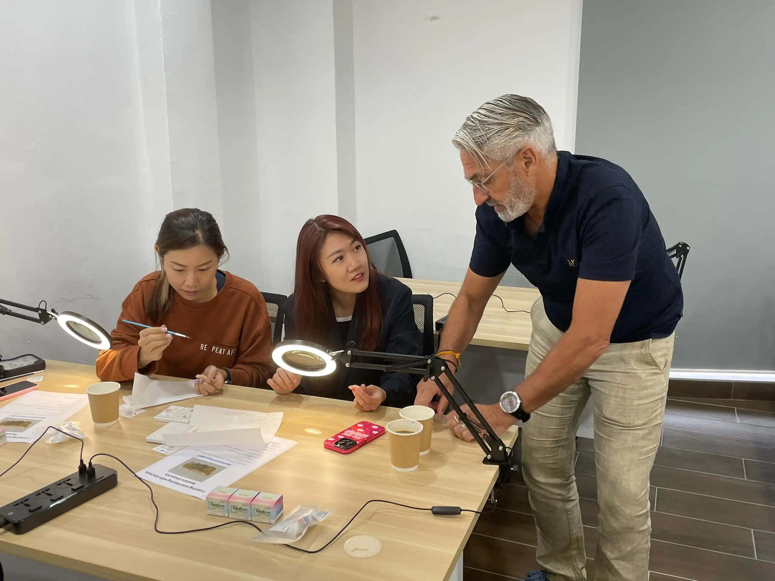 Upcera Zirconia Realismn Stain & Glaze (28 Aug 2023)